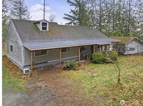 19510 215th St E, Orting, WA 98360