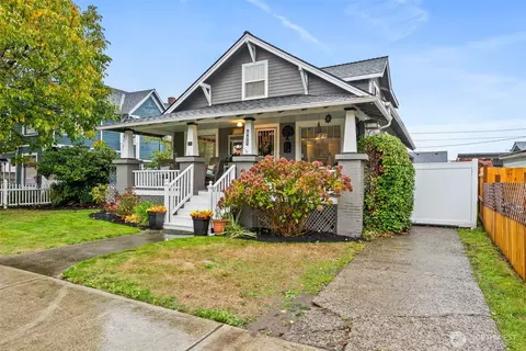 Exterior - 805 Cherry Ave, Sumner, WA 98390 photo 10 of 11