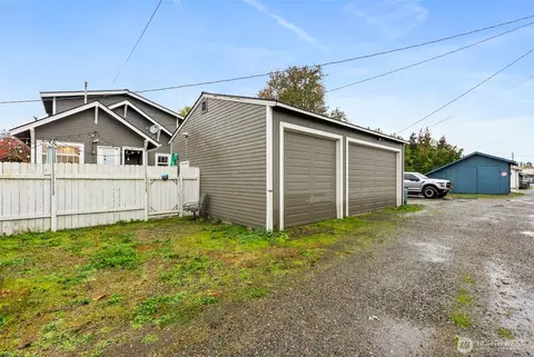 Exterior - 805 Cherry Ave, Sumner, WA 98390 photo 11 of 11