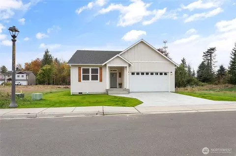 Exterior - 405 E 2nd St, Nooksack, WA 98276 photo 2 of 5