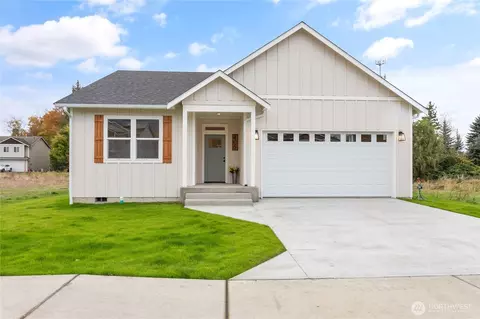 405 E 2nd St, Nooksack, WA 98276