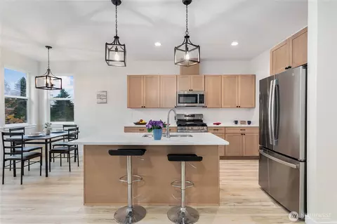 Kitchen - 405 E 2nd St, Nooksack, WA 98276 photo 5 of 6