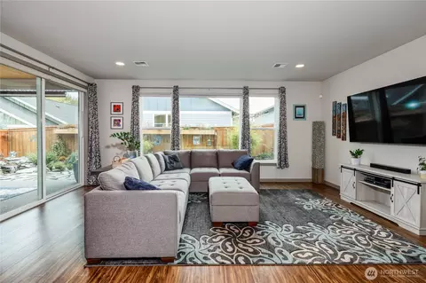 90 Village Green Loop, Sequim, WA 98382 photo 17