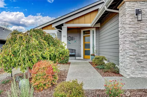 90 Village Green Loop, Sequim, WA 98382 photo 3