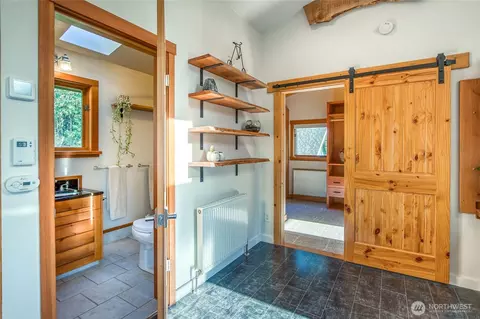 Entry Way - 887 Laporte Rd, Eastsound, WA 98245 photo 1 of 1