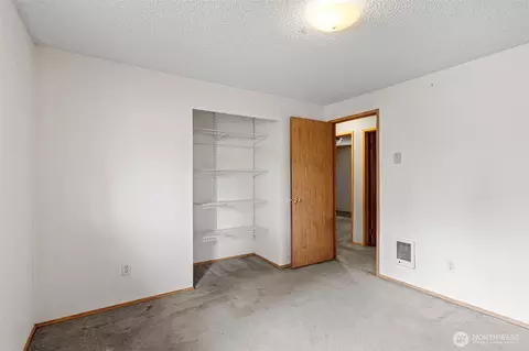 17212 13th Ave E, Spanaway, WA 98387 photo 12