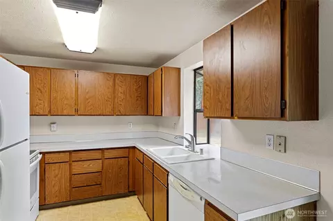 17212 13th Ave E, Spanaway, WA 98387 photo 5