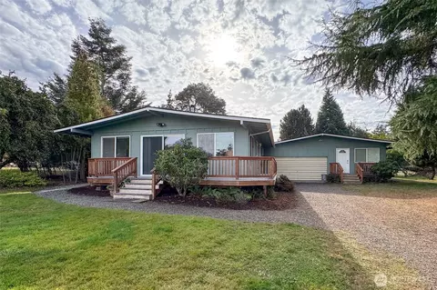 241 Bay View St, Sequim, WA 98382