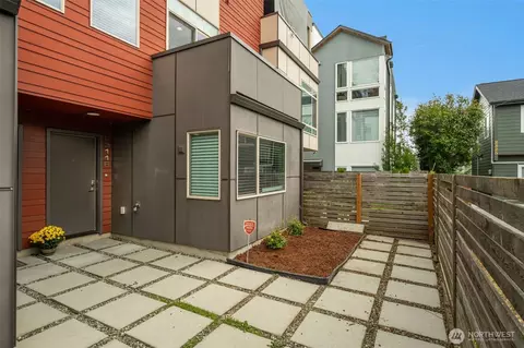 2311 N 113th Pl #B, Seattle, WA 98133