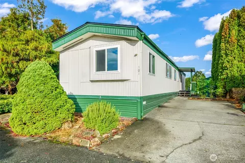 16600 25th Ave NE #101, Marysville, WA 98271