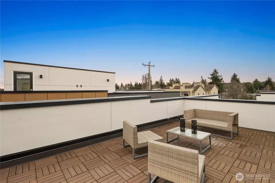 Exterior - 9229 B 16th Ave SW, Seattle, WA 98106 photo 3 of 3