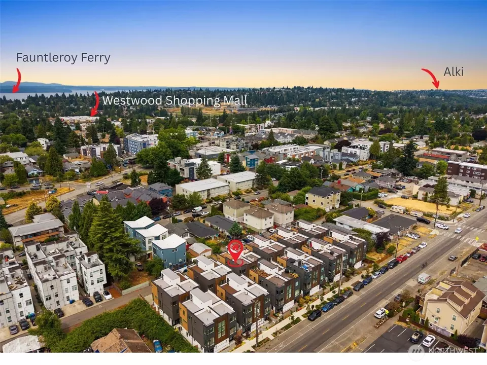 View/Area - 9229 B 16th Ave SW, Seattle, WA 98106 photo 1 of 1