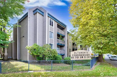 611 SW 5th Ct #A206, Renton, WA 98057