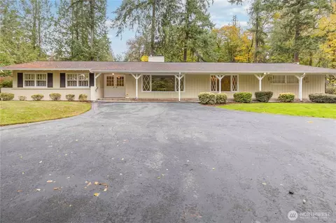 2930 Glenwood Dr, Longview, WA 98632