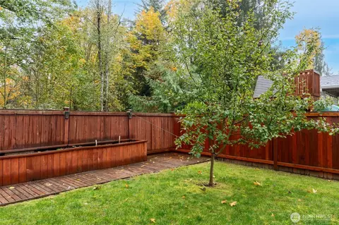 Exterior - 730 10th St, Sultan, WA 98294 photo 6 of 8