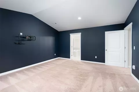 Bedroom - 730 10th St, Sultan, WA 98294 photo 6 of 9
