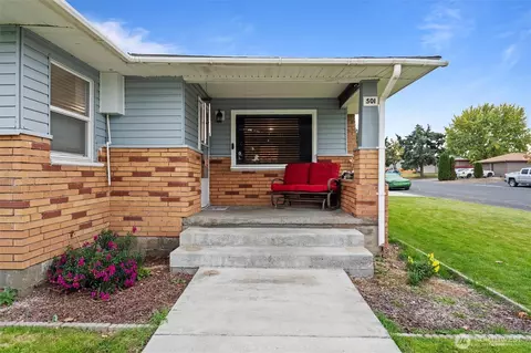 501 E 4th St, Warden, WA 98857