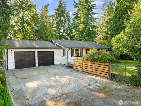 2226 125th Avenue Ct E, Edgewood, WA 98372