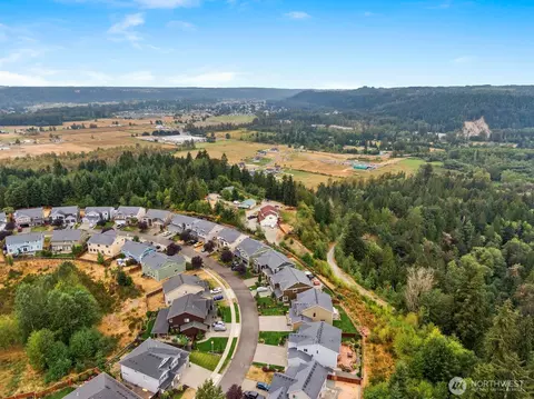 View/Area - 20011 195th Ave E, Orting, WA 98360 photo 3 of 6