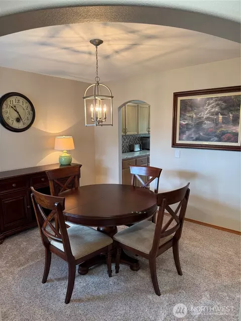 Dining - 20011 195th Ave E, Orting, WA 98360 photo 1 of 1