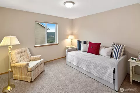 Bedroom - 20011 195th Ave E, Orting, WA 98360 photo 3 of 3
