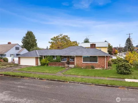 700 K St, Centralia, WA 98531
