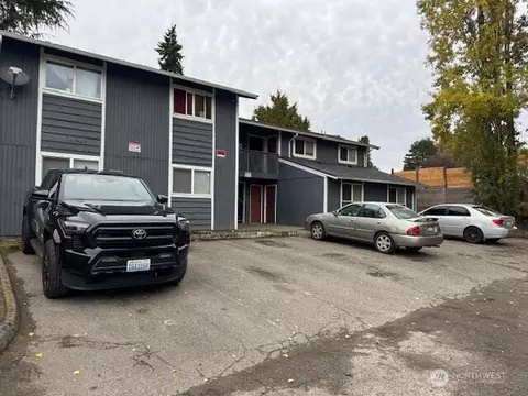 2716 S 258th Pl, Kent, WA 98032