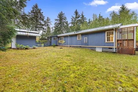35952 Stackpole Rd, Ocean Park, WA 98640