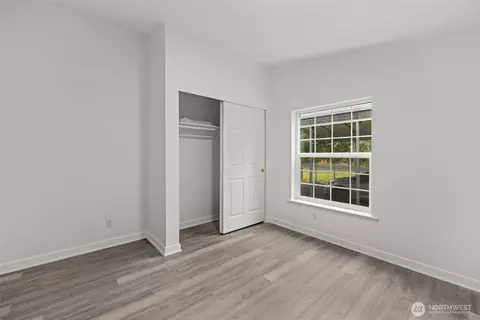 Bedroom - 35952 Stackpole Rd, Ocean Park, WA 98640 photo 2 of 6