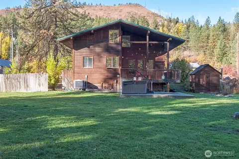 5653 Campbell Rd, Peshastin, WA 98847