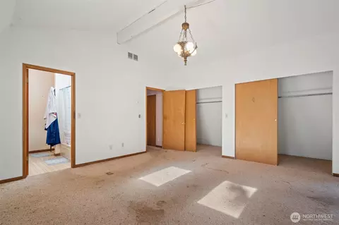 Bedroom - 426 Griffith Farm Rd, Sequim, WA 98382 photo 5 of 5