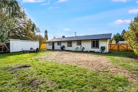 Exterior - 17321 Spanaway Ln E, Spanaway, WA 98387 photo 5 of 11