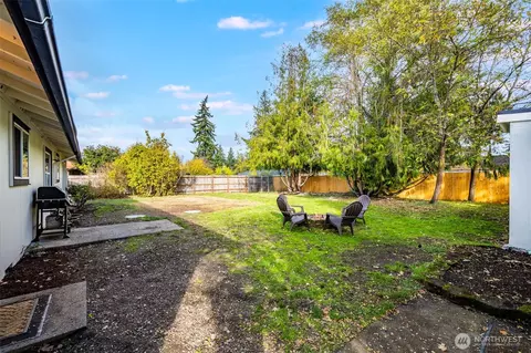 Exterior - 17321 Spanaway Ln E, Spanaway, WA 98387 photo 8 of 11