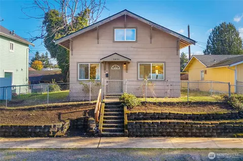 3831 E I St, Tacoma, WA 98404