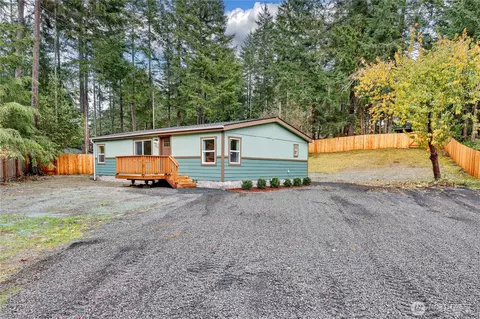 171 E Barnsby Pl, Shelton, WA 98584