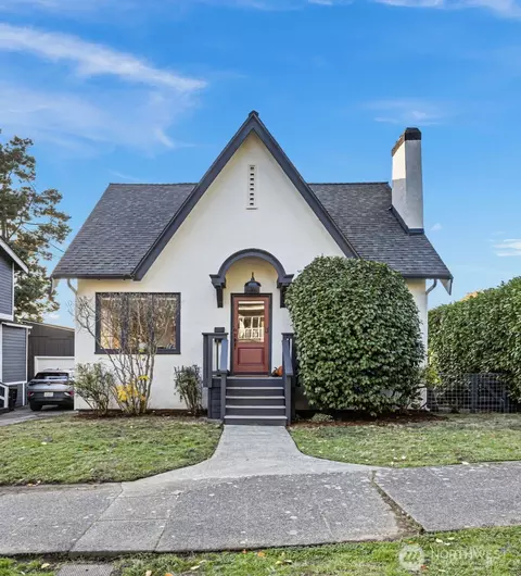 6057 29th Ave NE, Seattle, WA 98115