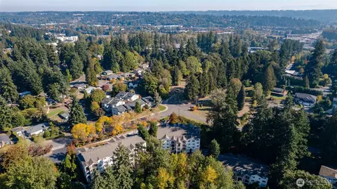 View/Area - 10709 Valley View Rd #B403, Bothell, WA 98011 photo 4 of 4