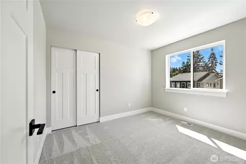 Bedroom - 10 Meridian Ave SE #CR 09, Bothell, WA 98012 photo 4 of 6