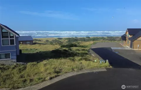 1603 Golden Sands Ln, Westport, WA 98595