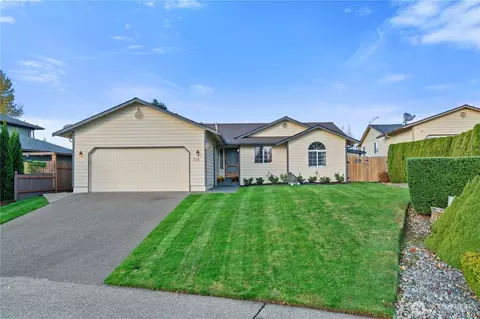 115 Tompkins Pl, Granite Falls, WA 98252
