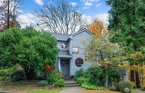 930 37th Ave, Seattle, WA 98122