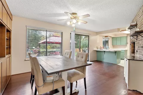 Dining - 26707 Orville Rd E, Orting, WA 98360 photo 1 of 2