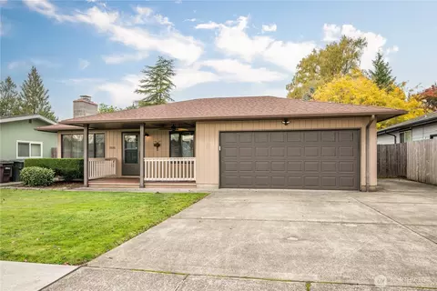 3108 Louisiana St, Longview, WA 98632