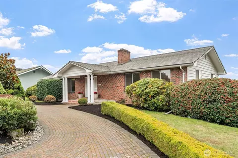 1509 123rd Ave SE, Bellevue, WA 98005