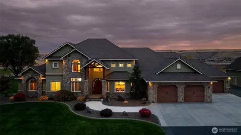 72015 E Sundown SE, Kennewick, WA 99338