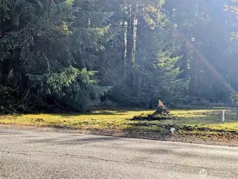 1 SE Salmonberry Rd, Port Orchard, WA 98366