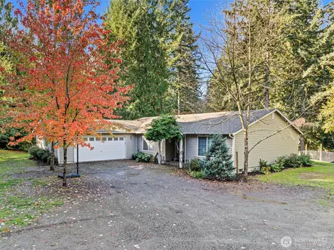 2212 184th Ave SW, Lakebay, WA 98349