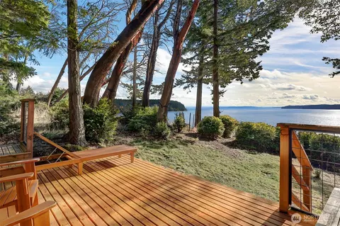 22610 S Herron Blvd NW, Lakebay, WA 98349