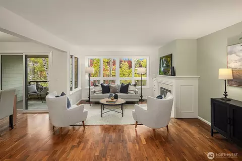 6300 Sand Point Way NE #212, Seattle, WA 98115