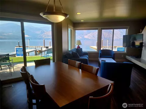 1 Lakeside 714-o, Manson, WA 98831